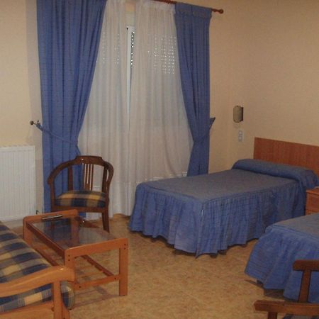 Hotel Los Hermanos Ocaña Dış mekan fotoğraf