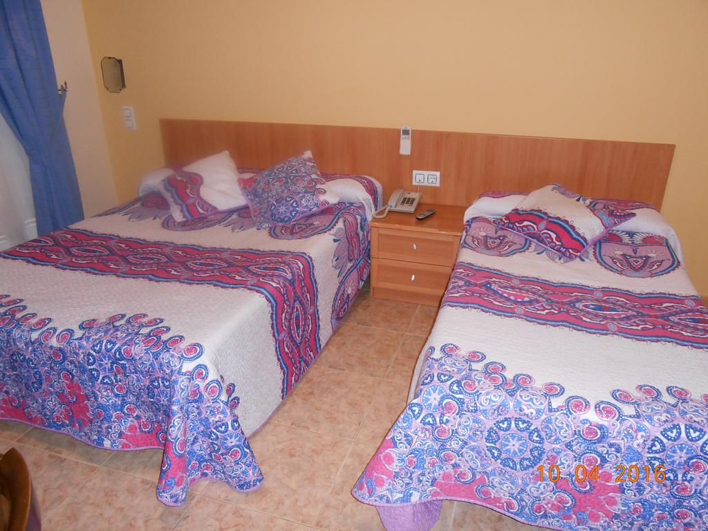 Hotel Los Hermanos Ocaña Dış mekan fotoğraf