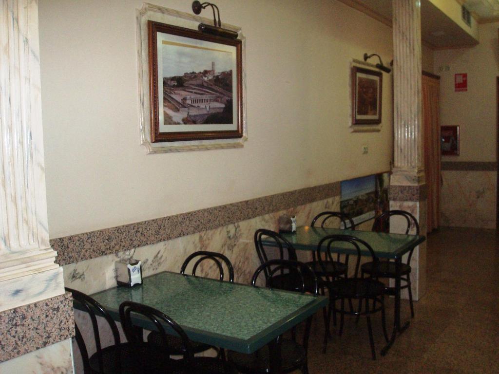 Hotel Los Hermanos Ocaña Dış mekan fotoğraf