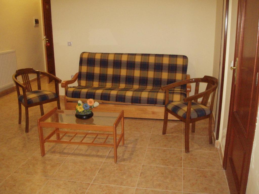 Hotel Los Hermanos Ocaña Oda fotoğraf