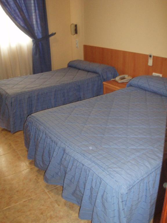 Hotel Los Hermanos Ocaña Oda fotoğraf
